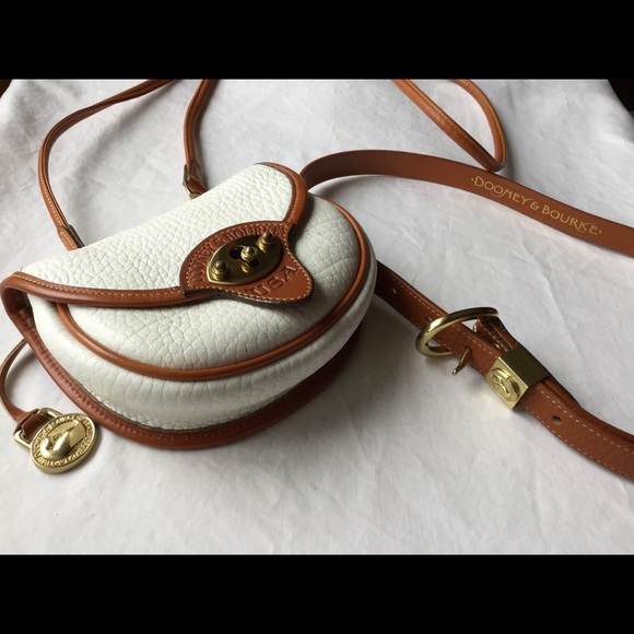 *SOLD* Dooney & Bourke Leather Belt British Tan M - Picture 11 of 16